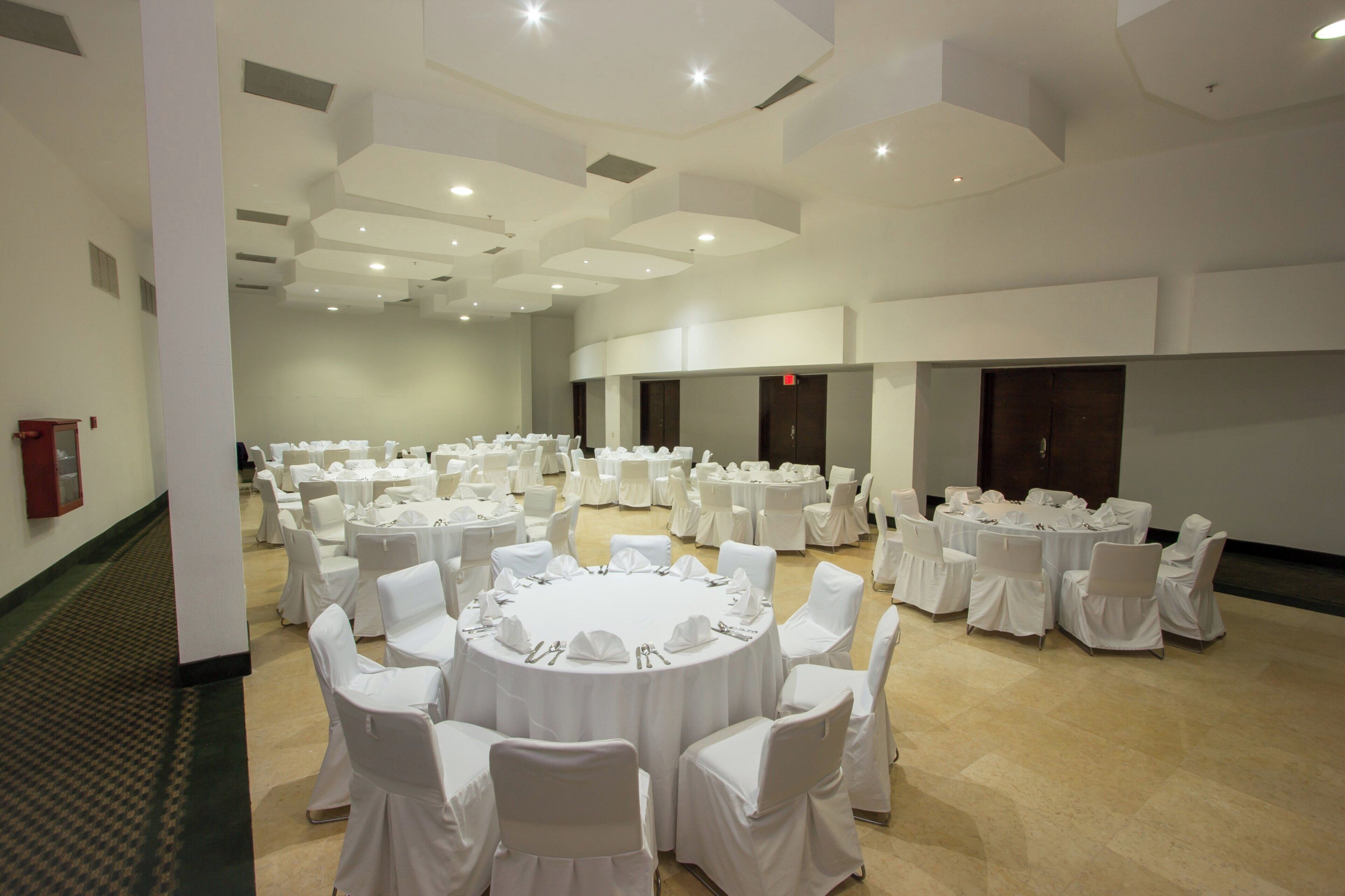 Foto - Holiday Inn Express Nuevo Laredo, An Ihg