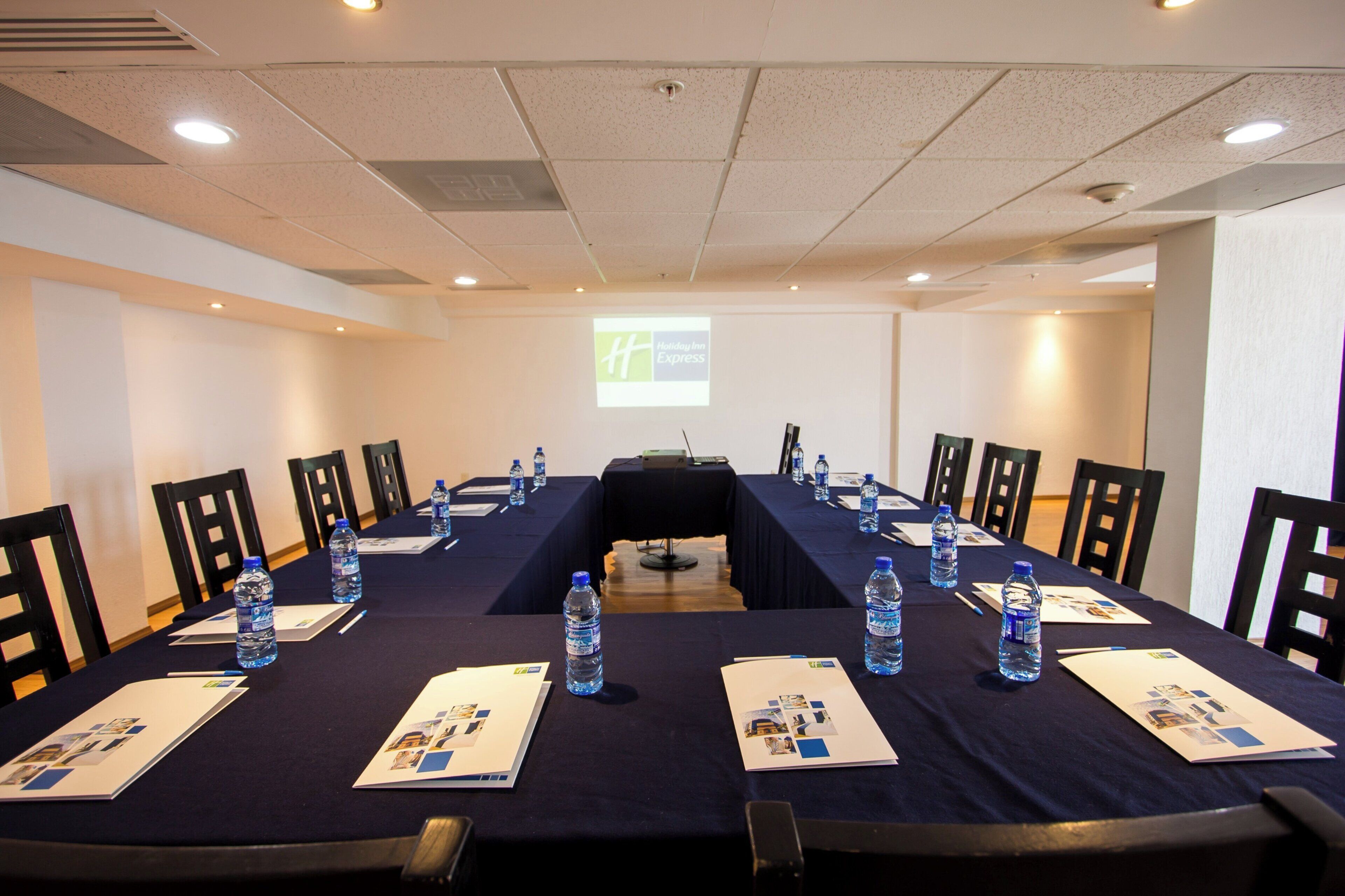 Foto - Holiday Inn Express Nuevo Laredo, An Ihg