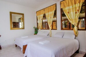 Standard Room, 2 Queen Beds | Free WiFi, bed sheets - Hotel Bello Caribe (Cozumel)
