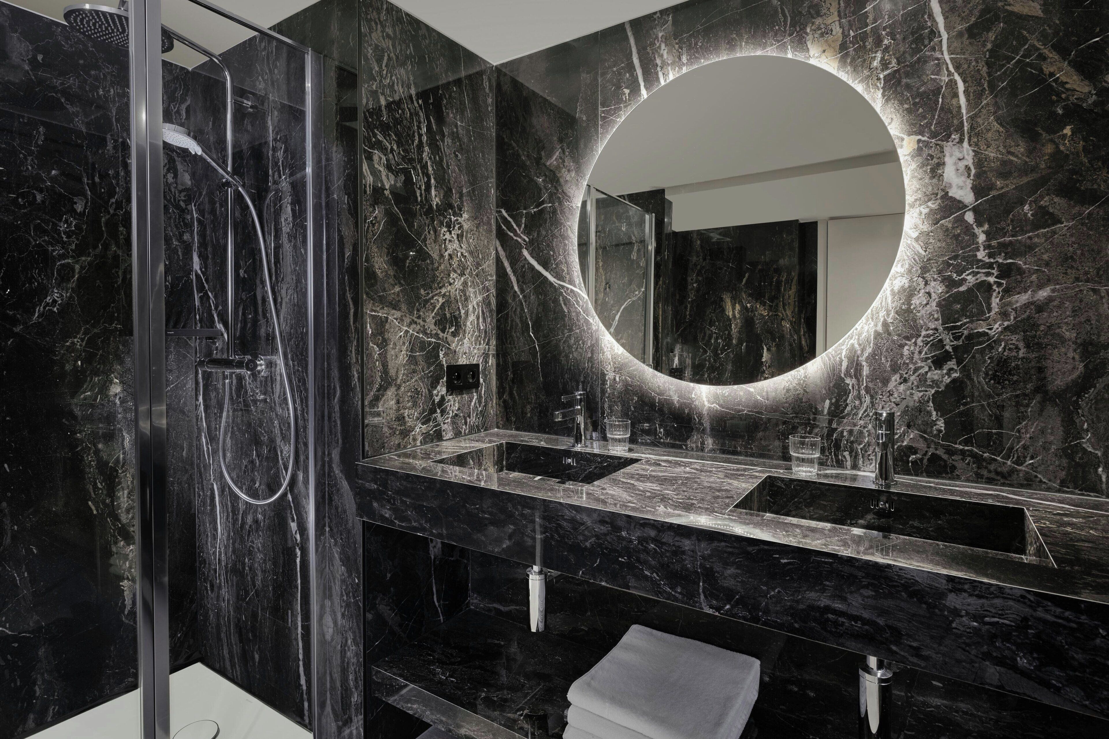 combined shower/bathtub, free toiletries, hair dryer, bathrobes