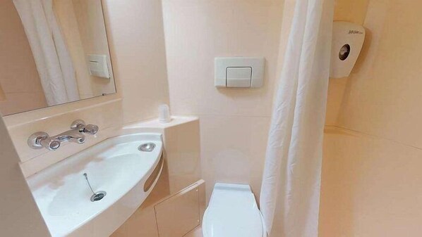 Articles de toilette écologiques, serviettes fournies