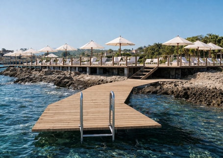 Solarium. Mangia's Brucoli, Sicily, Autograph Collection