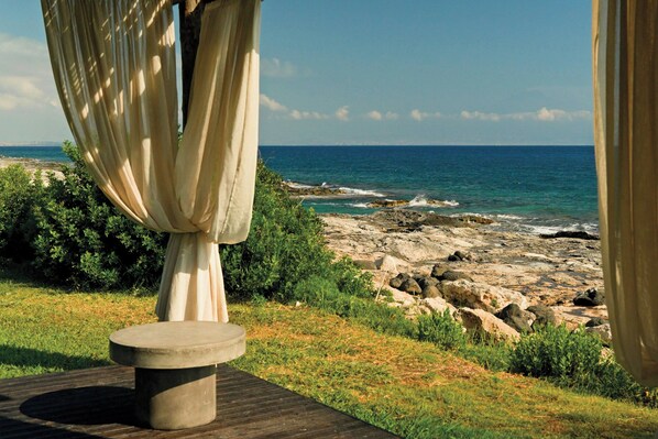 5 restaurants, dinner served, Mediterranean cuisine