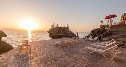 Perla del Golfo Resort