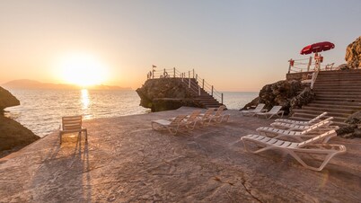 Perla del Golfo Resort