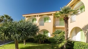 واجهة المنشأة