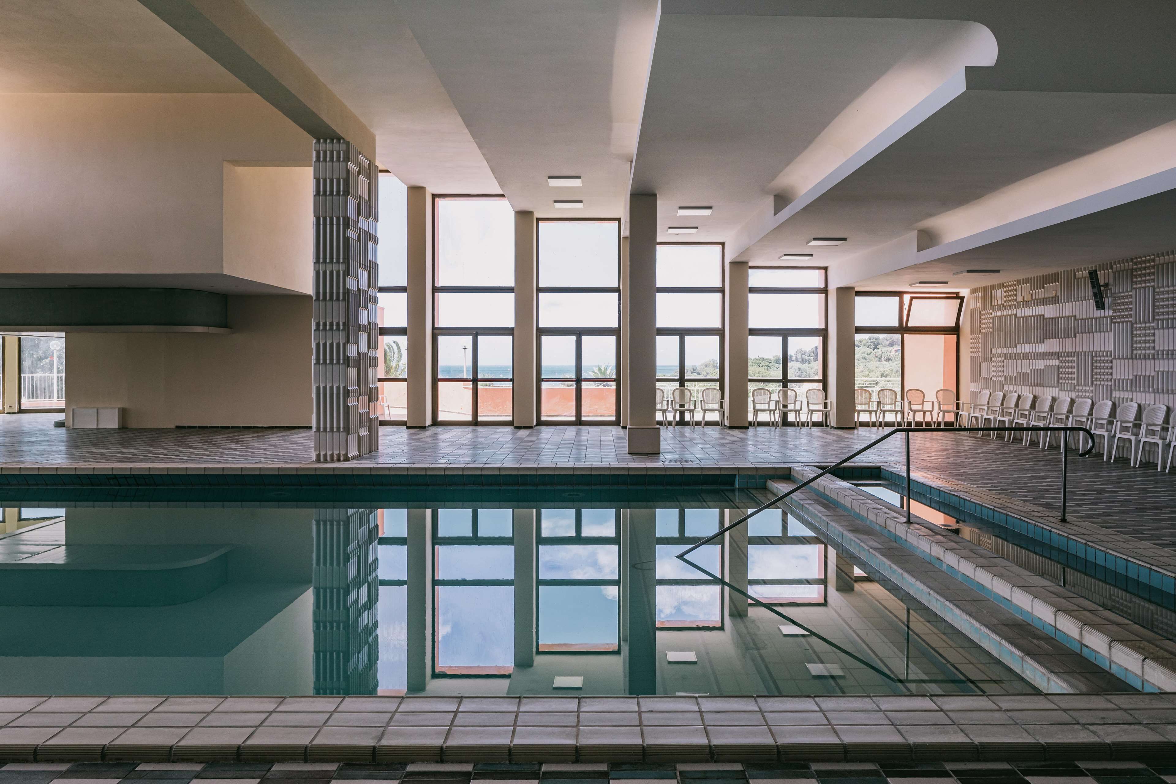 indoor pool, outdoor pool