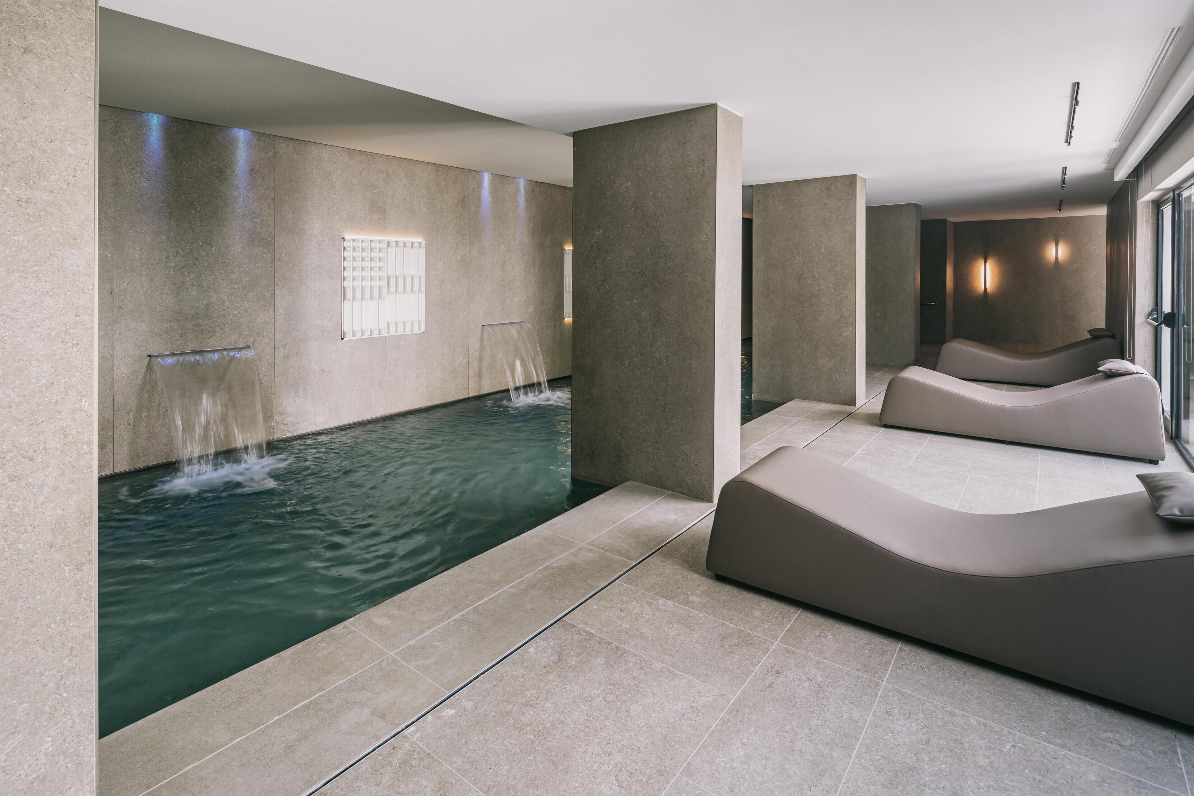 Coffres-forts dans les chambres, Wi-Fi gratuit, draps fournis