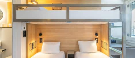 1 bedroom, premium bedding, desk, blackout drapes