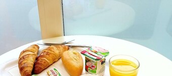 Premiere Classe Saint Brice Sous Forêt