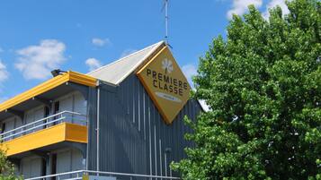 Aparcamiento sin asistencia gratuito