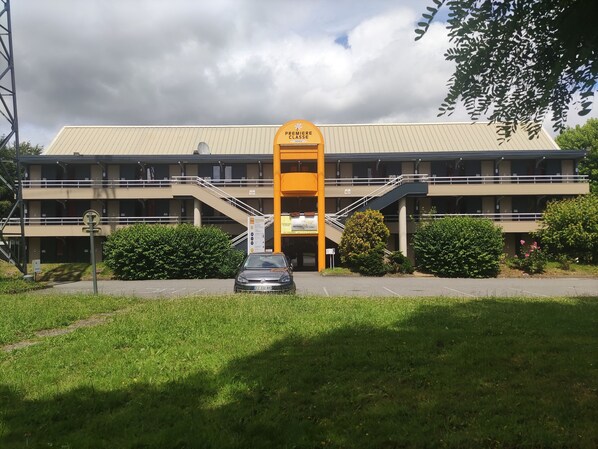 Front of property - Hotel Première Classe Vannes (Vannes)