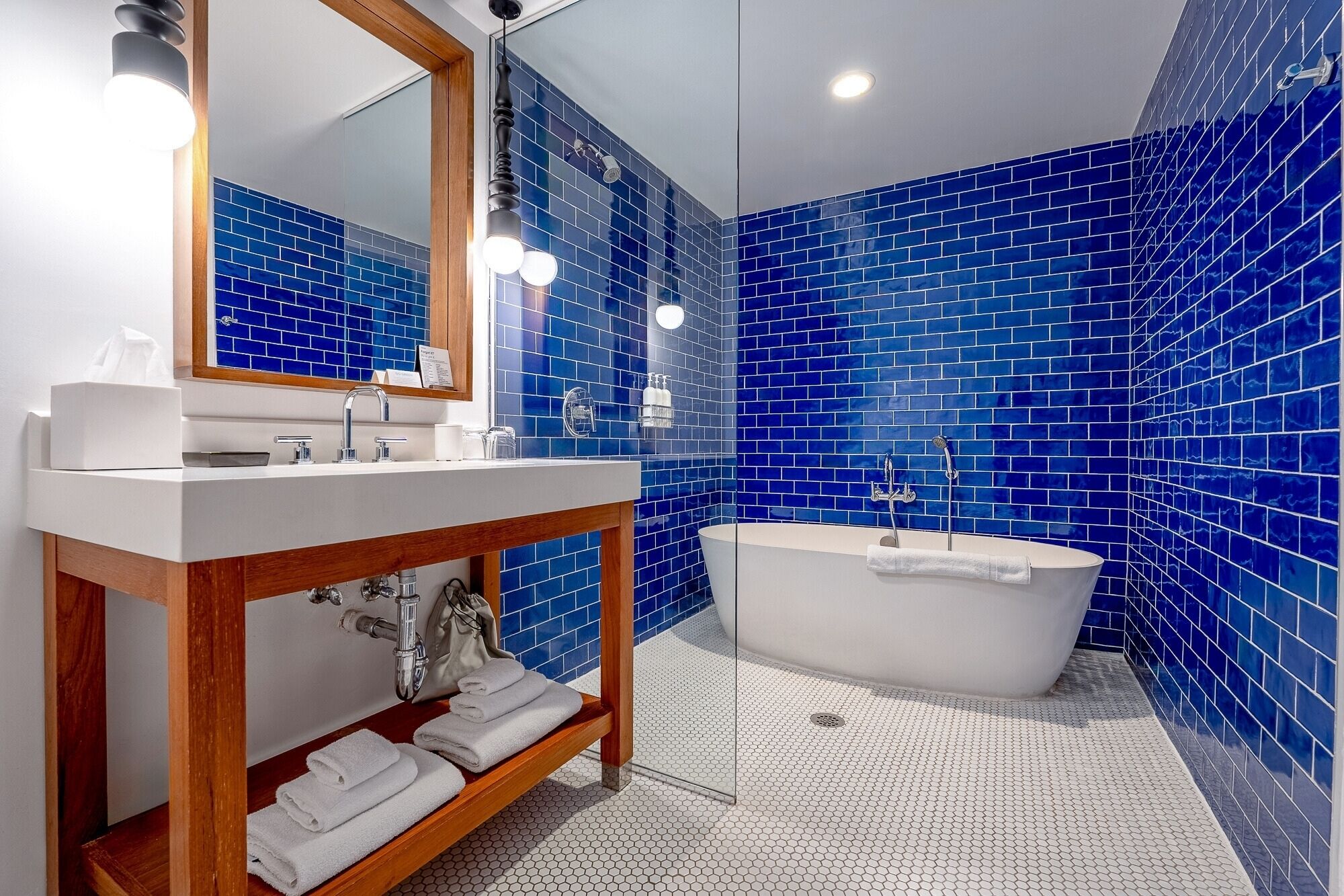 Photo - Angler's Hotel - Miami Beach