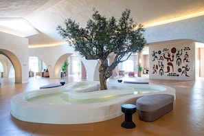 Lobby - Mangia's Sardinia Resort (Santa Teresa di Gallura)