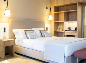 1 bedroom, in-room safe, desk, blackout drapes