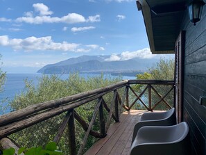 Superior Bungalow, Sea View | Terrace/patio
