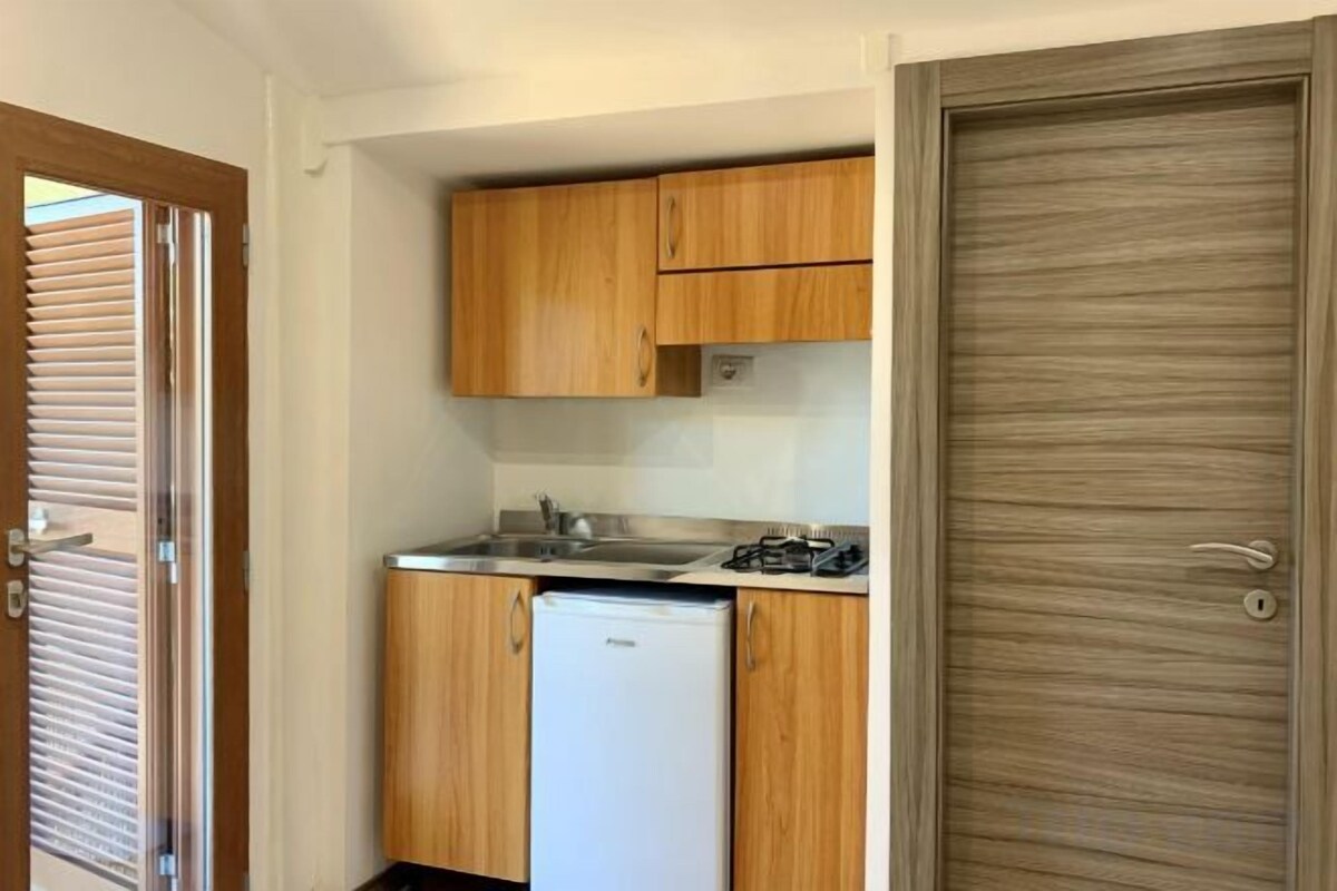 Private kitchen | Espresso maker, fridge, stovetop, cookware/dishes/utensils