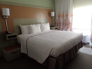 Standard Room, 1 King Bed, Non Smoking