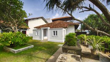 Minibar, in-room safe, individually furnished, desk