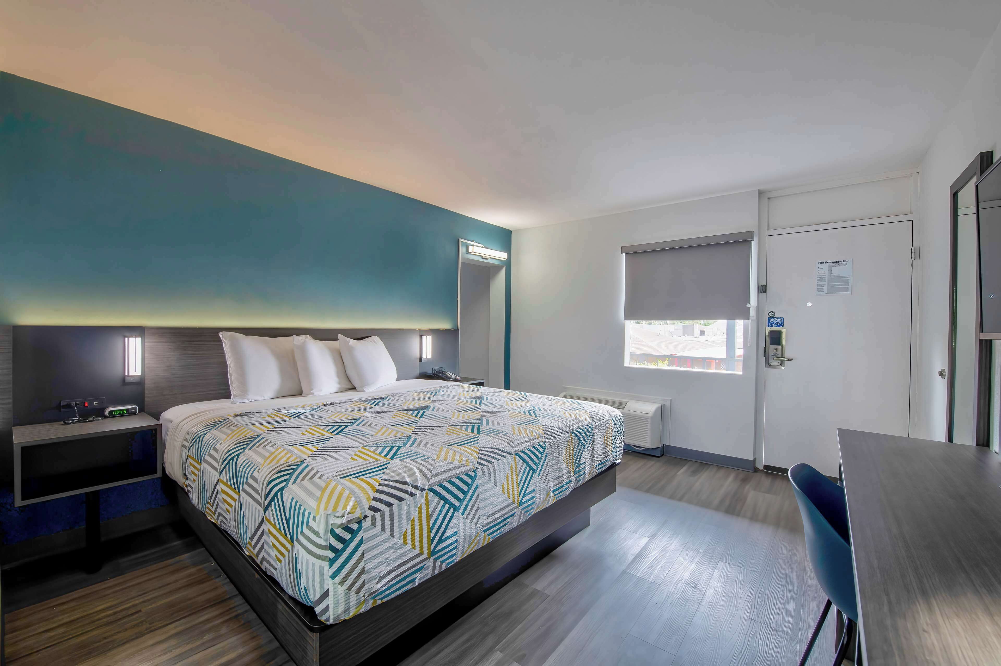 Desk, blackout drapes, WiFi (free), bed sheets