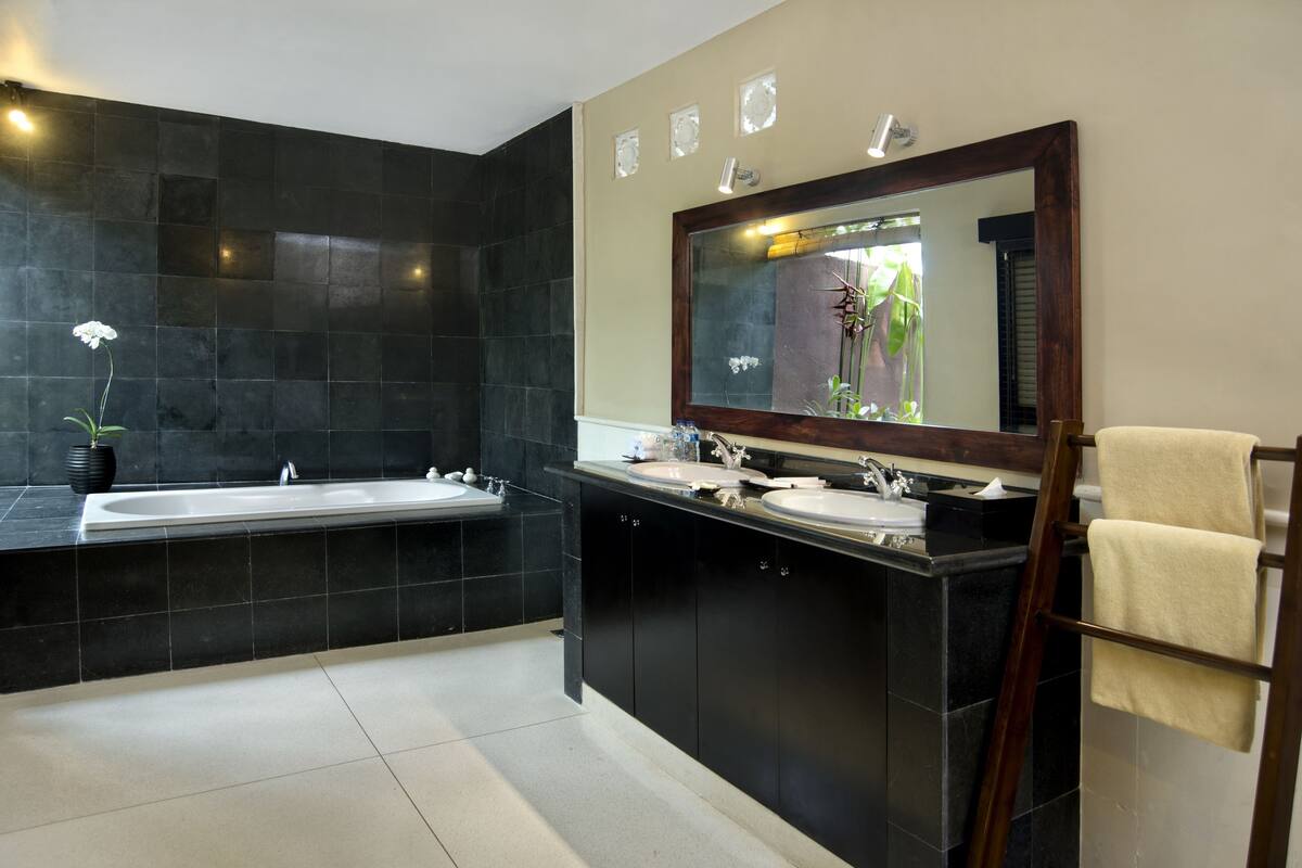 villa, 3 bedrooms, private pool | bathroom | free toiletries, hair dryer, bathrobes, slippers
