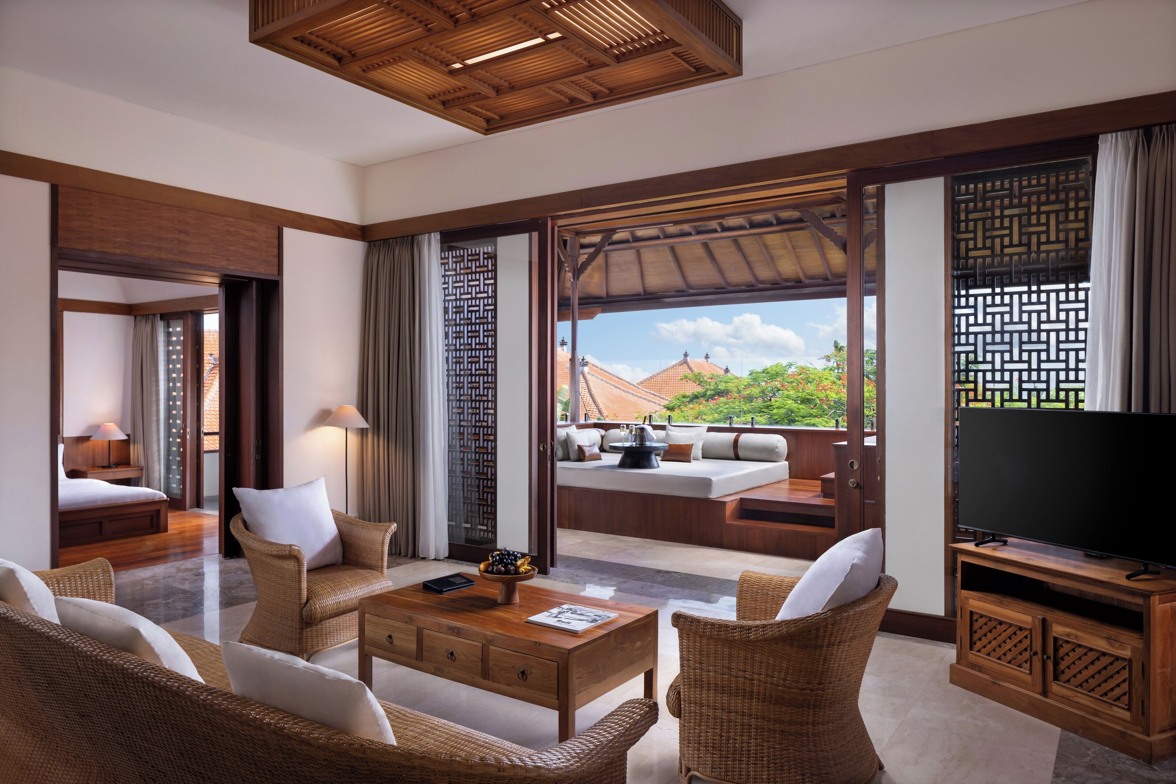 penthouse, 2 bedrooms | living area | 21-inch lcd tv with cable channels, tv