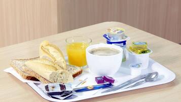Daily buffet breakfast (EUR 6.90 per person)