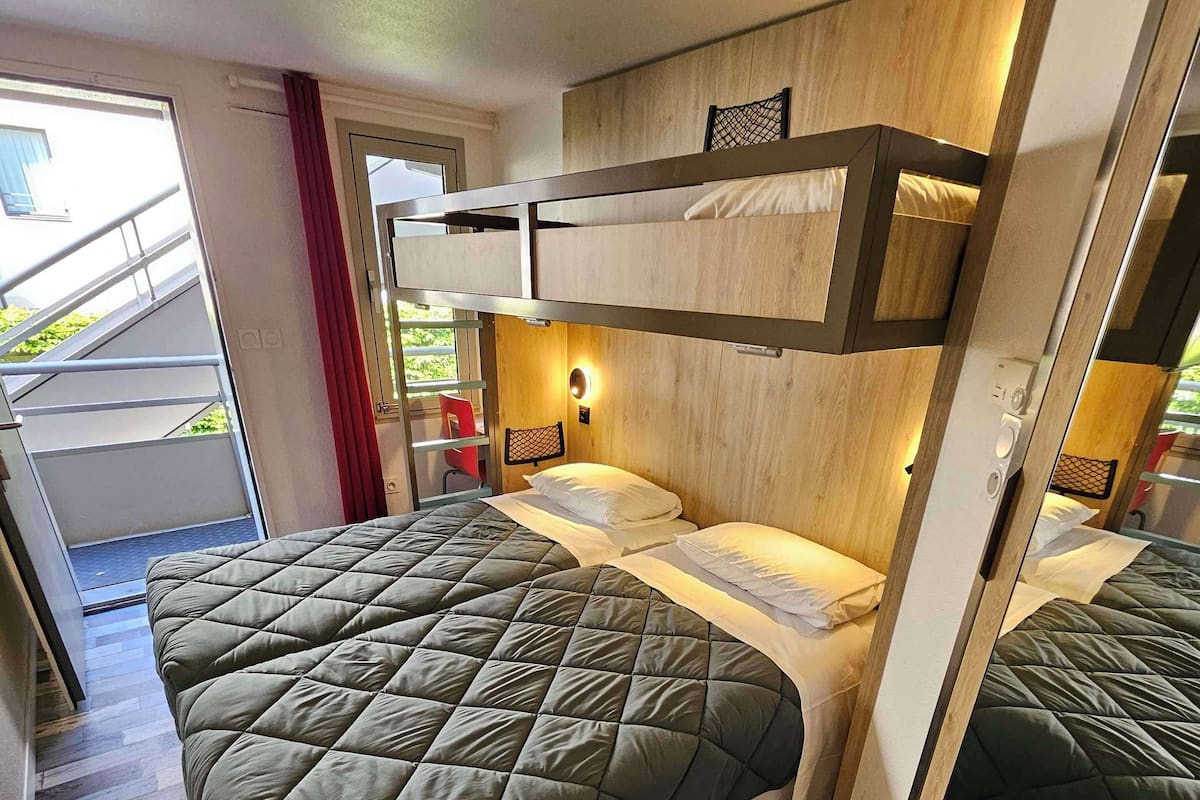 Standard Room, 3 Single Beds