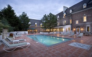 Seasonal outdoor pool, pool umbrellas, sun loungers