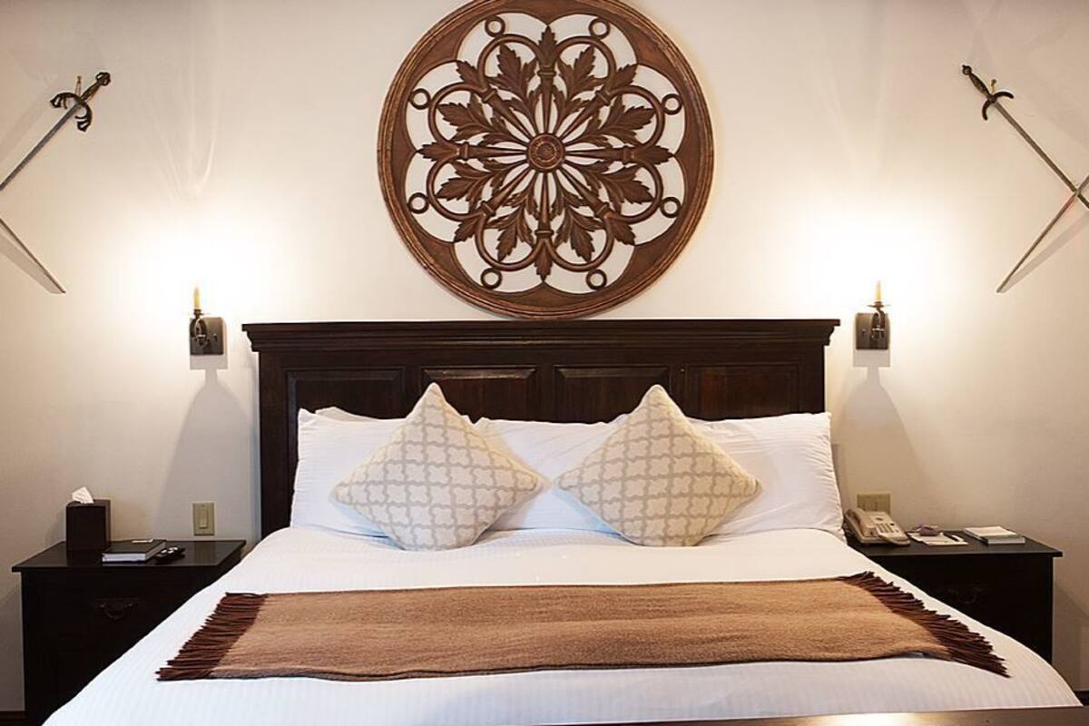 Egyptian cotton sheets, premium bedding, down duvets, pillow-top beds