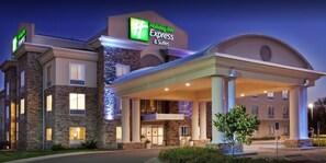 Front of property - Holiday Inn Express Hotel & Suites East Wichita I-35 Andover by IHG (Andover)