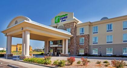 Holiday Inn Express Hotel & Suites East Wichita I-35 Andover by IHG