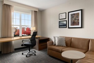 Ropa de cama de alta calidad y escritorio 