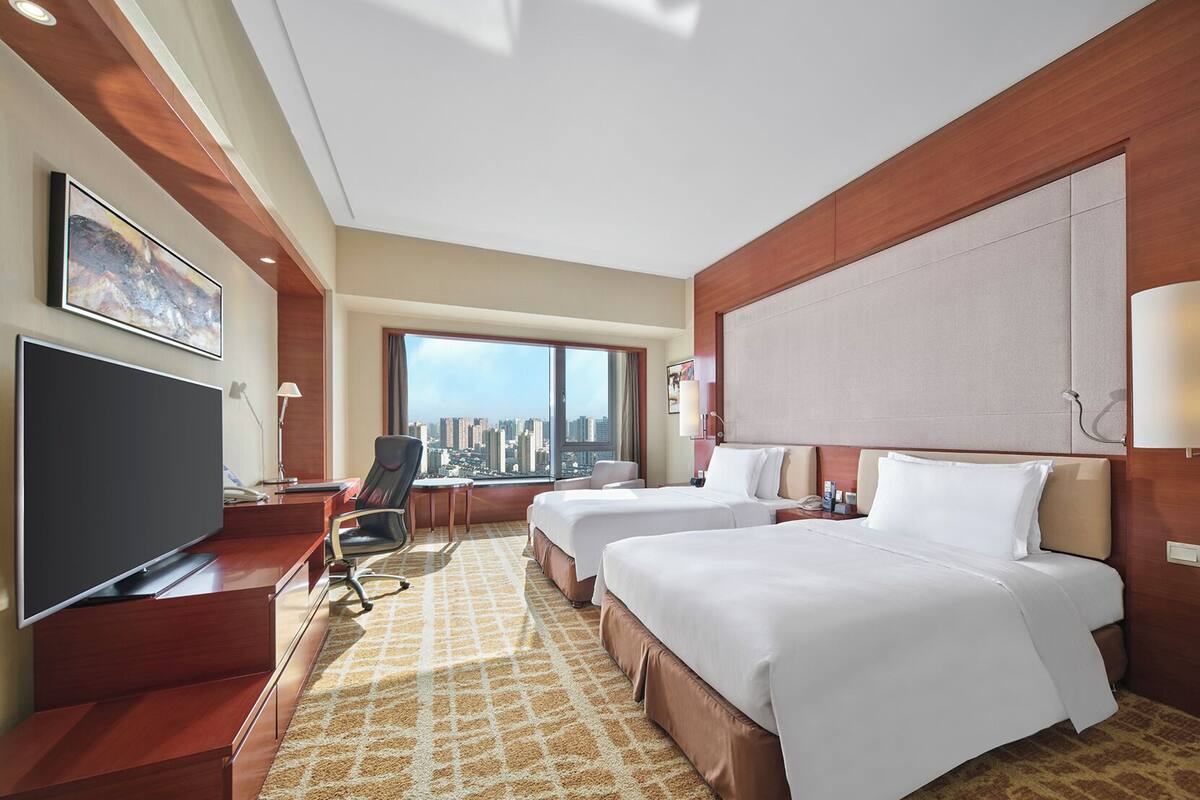 1 bilik tidur, peralatan tempat tidur premium, item bar mini percuma 