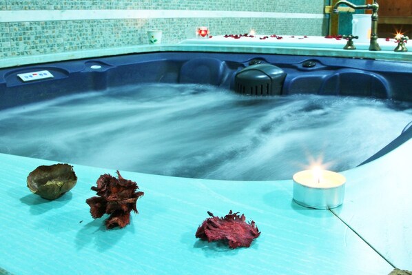 Bain à remous intérieur