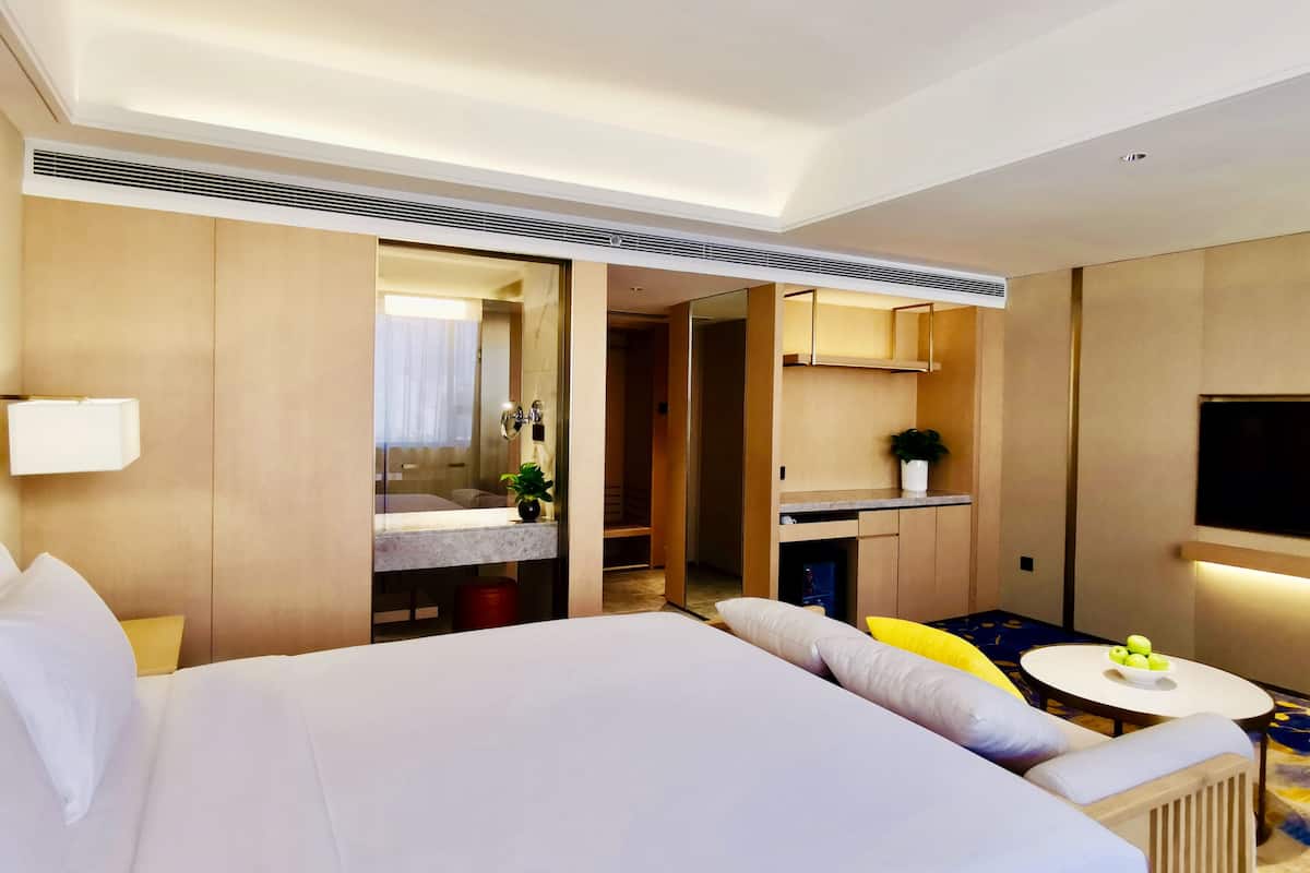Down duvets, minibar, in-room safe, desk