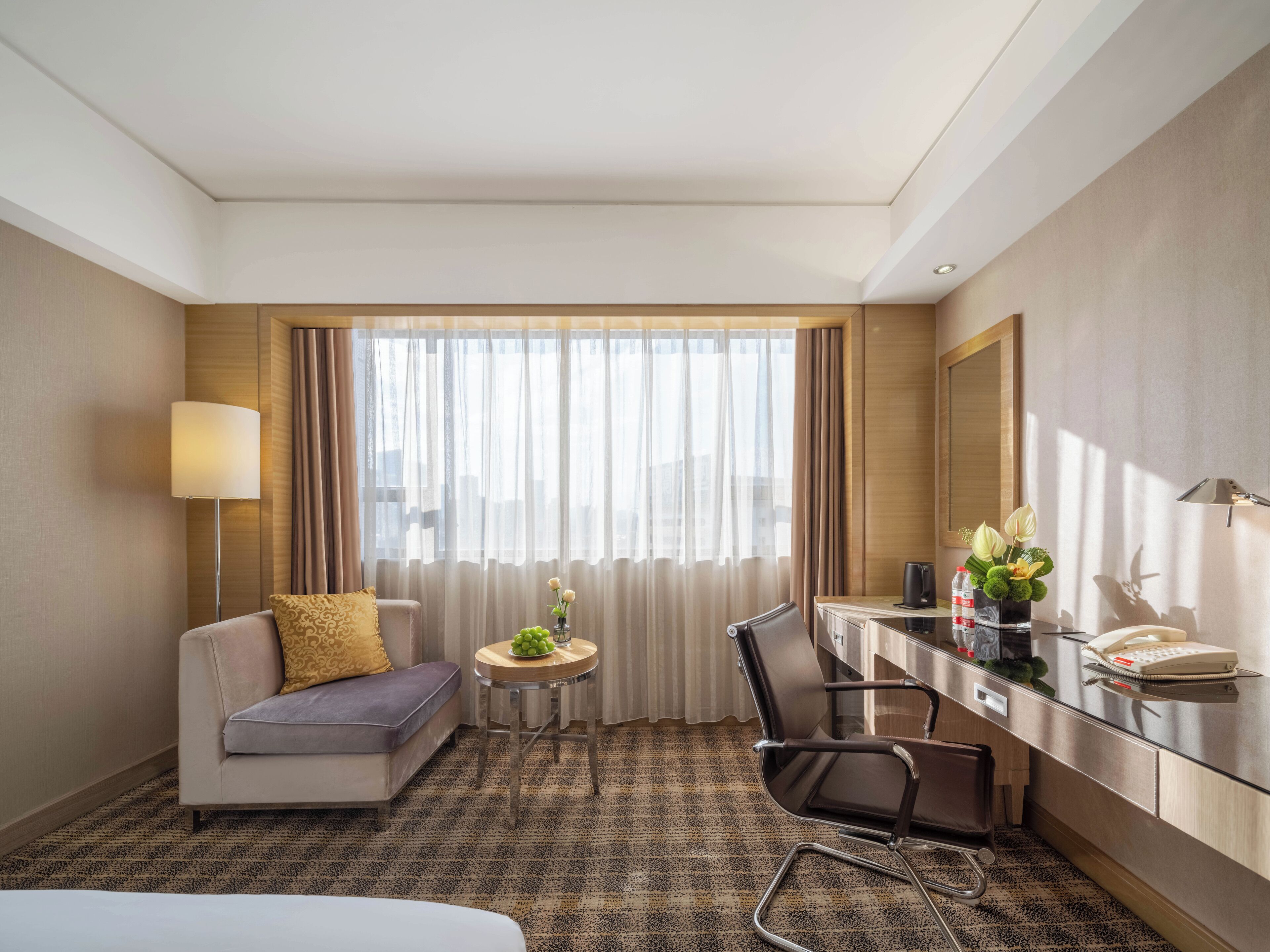 executive king room | 1 bedroom, down duvets, minibar, in-room safe