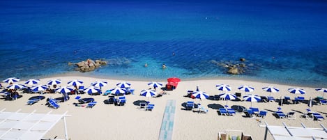Plage privée, sable blanc, bar de plage