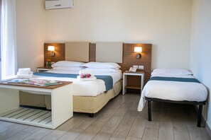 Safe på rommet og sengetøy