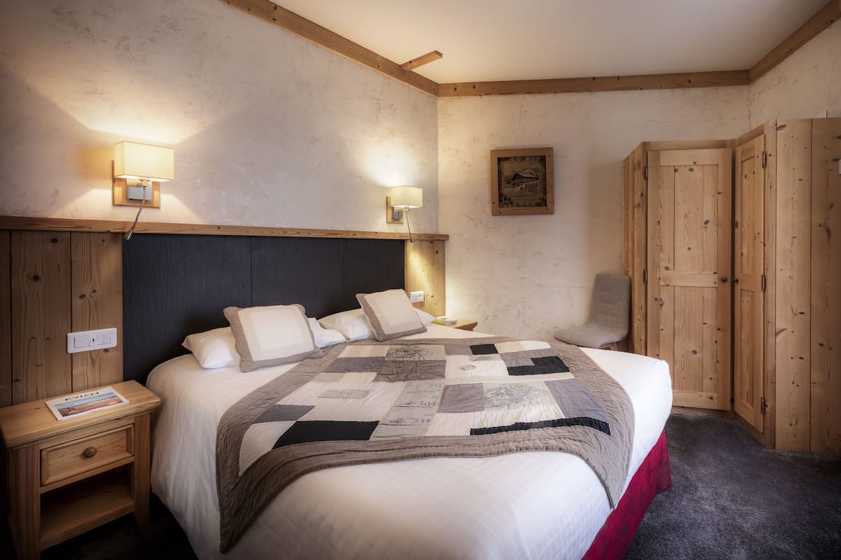 Comfort kamer | Een minibar, een kluis op de kamer, individueel gedecoreerd
