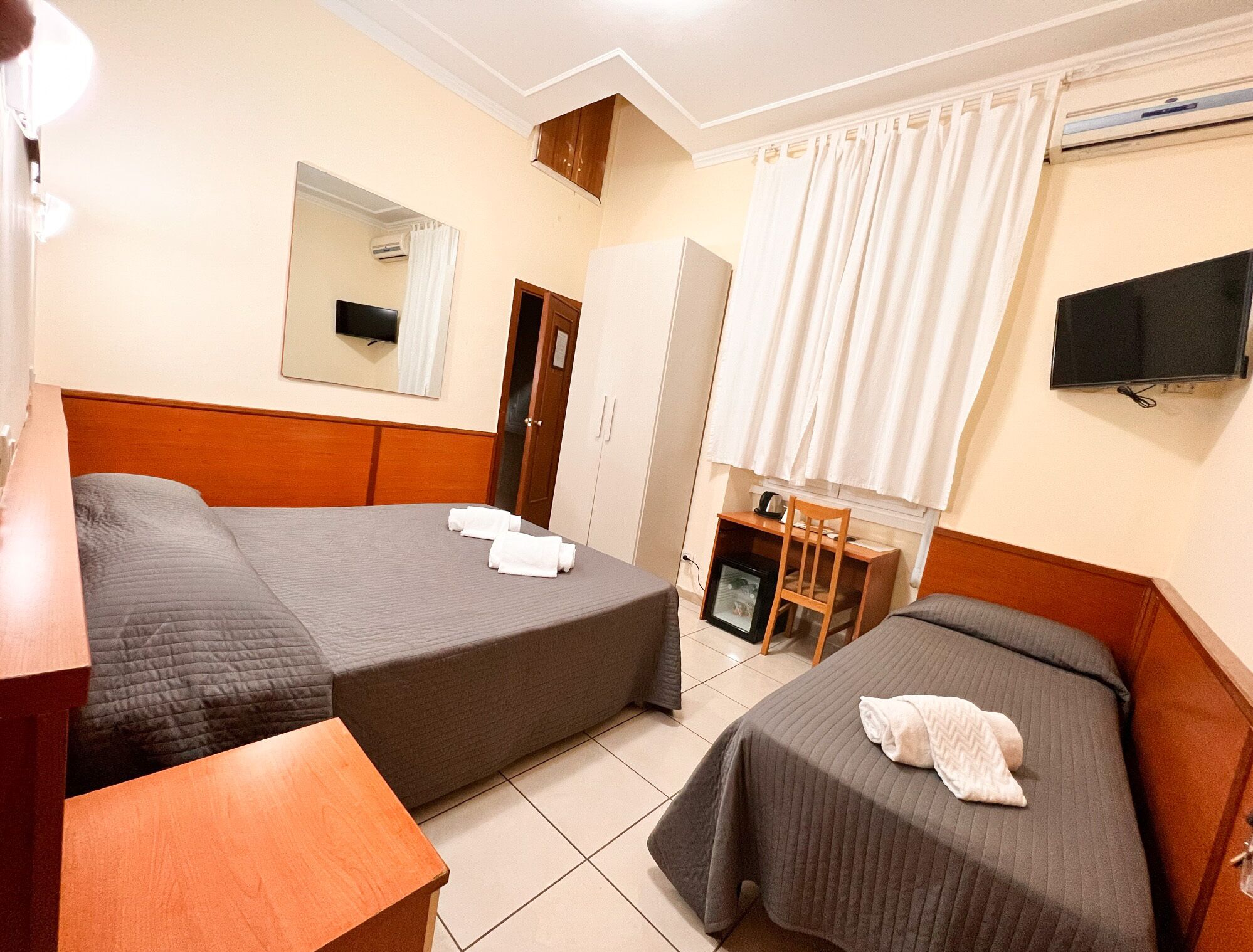 Photo - Alius and Freerome Hotel