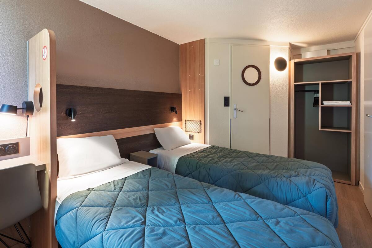Standard Room, 2 Single Beds