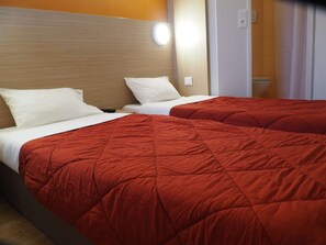 Standard Room, 2 Single Beds