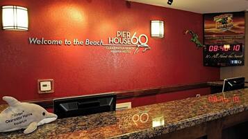 Lobby-lounge