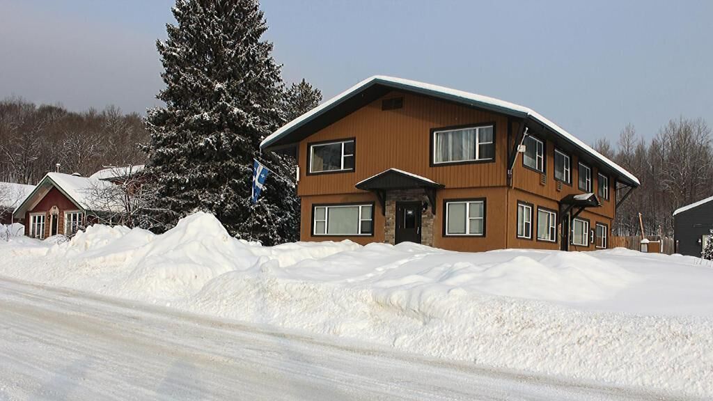 economy room, 1 queen bed, annex building | blackout curtains, soundproofing, iron/ironing board, free wifi