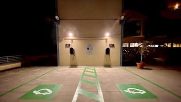 免費自助泊車