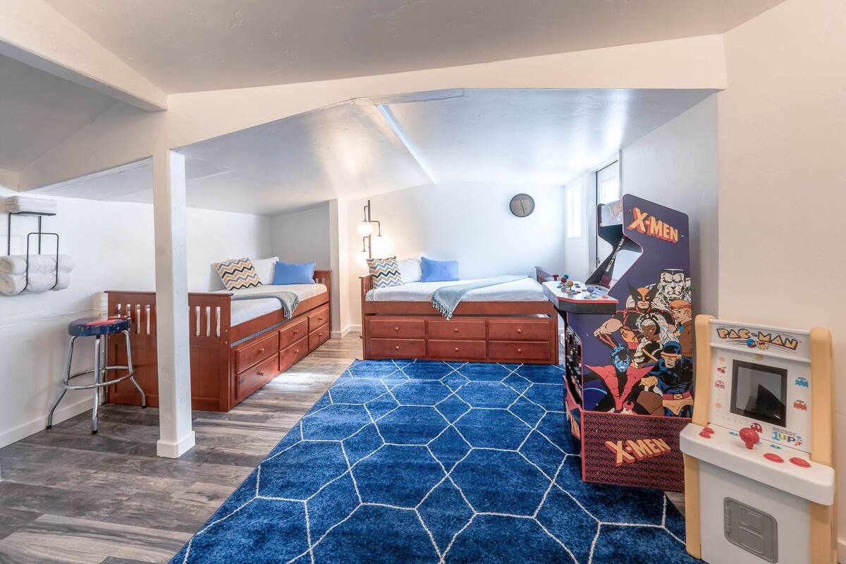 Suite, 2 Bedrooms (Up to 8pax) | Lits supplémentaires