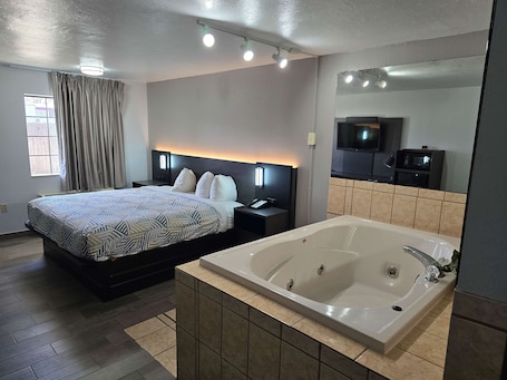 Free WiFi, bed sheets, alarm clocks