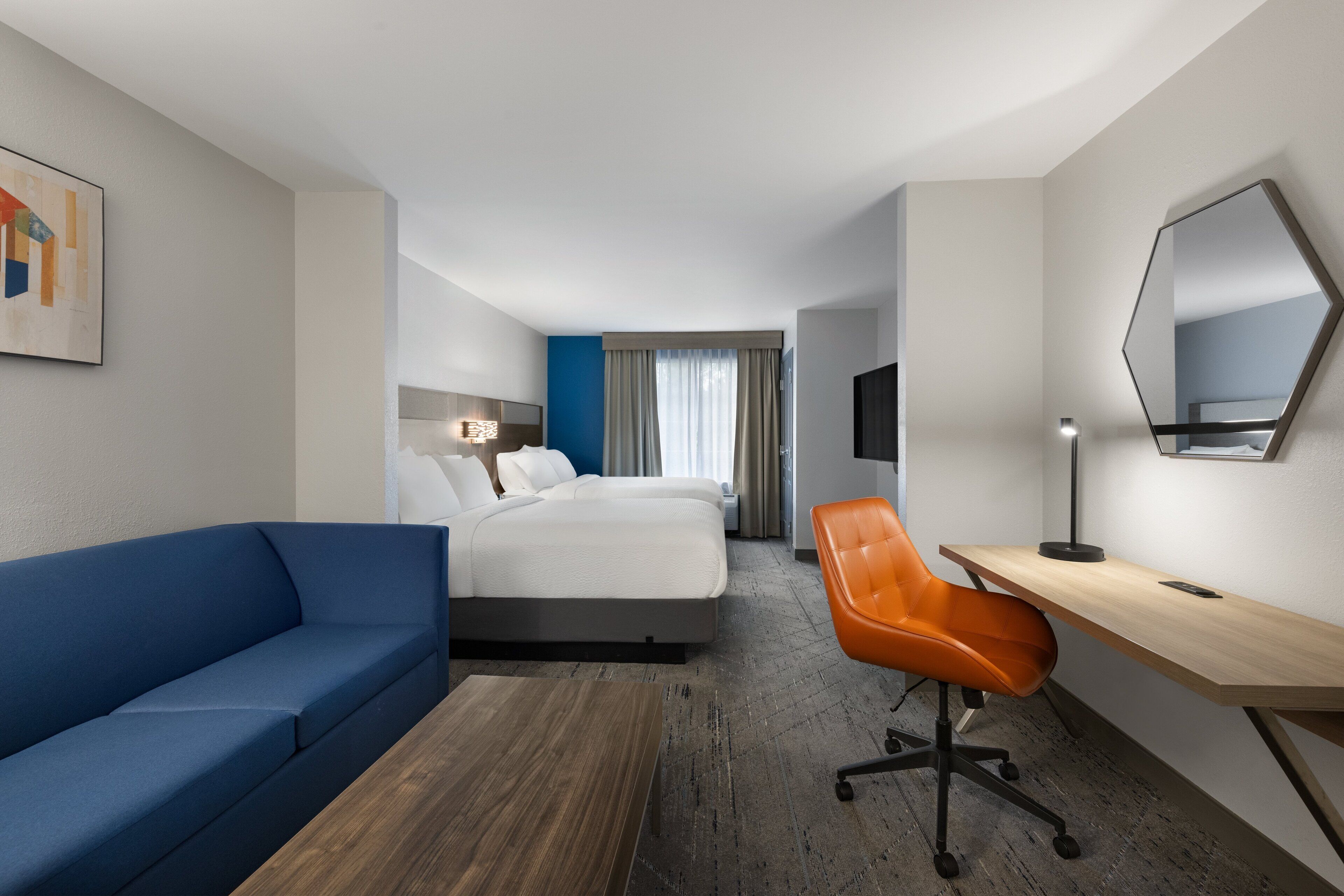 Blackout drapes, iron/ironing board, free WiFi, bed sheets