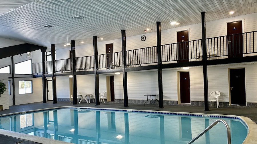 Beacon Inn and Suites